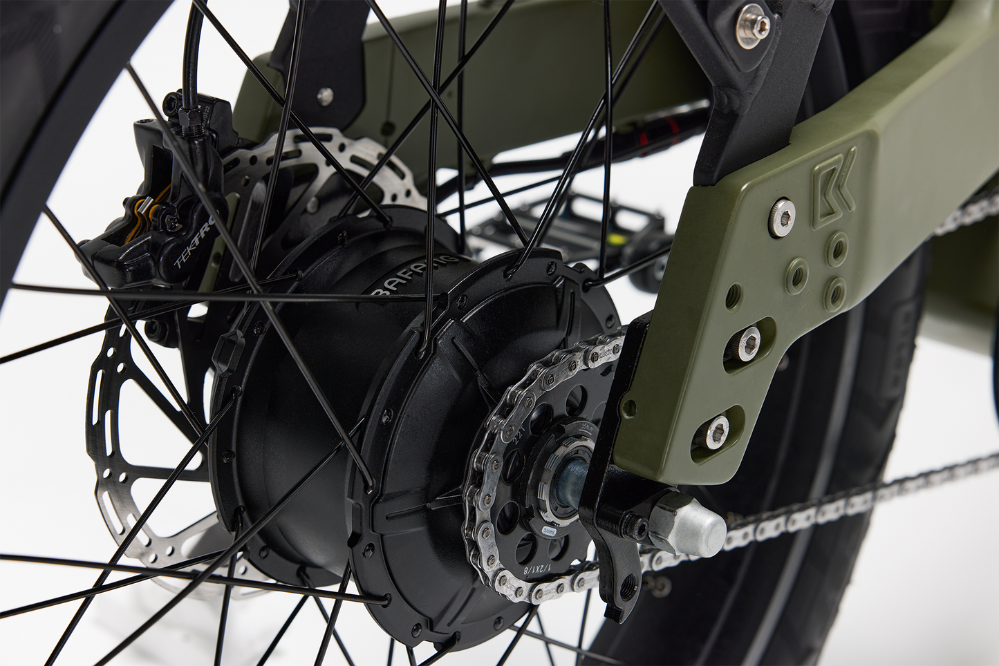 Bakcou Flatlander SD E-Bike – Angled Close-Up of Rear Hub Motor, Matte Army Green
