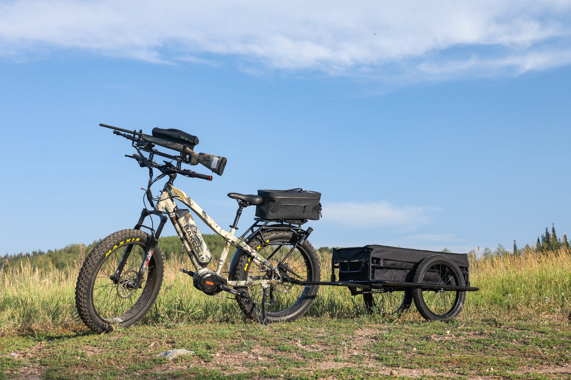 Bakcou Mule eBike with Cart and Hunting Gear in Realtree Green Frame color