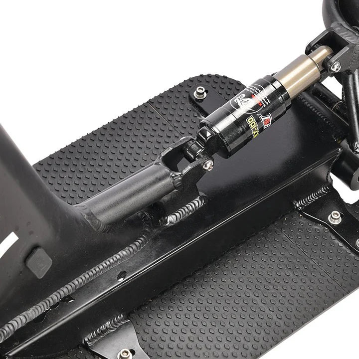 Bakcou Grizzly Electric Scooter - Skid-Proof Foot Rests for Enhanced Stability and Grip