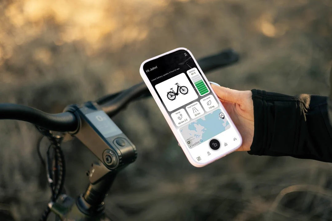 Mobile interface of Bakcou Connect app showing remote lock and location tracking features